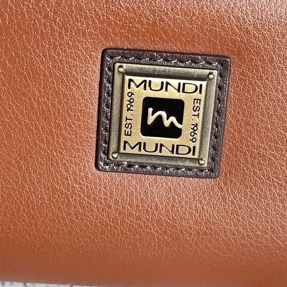 Mundi Classic Double Zip Around Wallet Clutch in Brown, New! - Picture 10 of 10